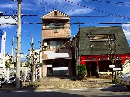 加古川市の屋根カバー工事を実施した住宅